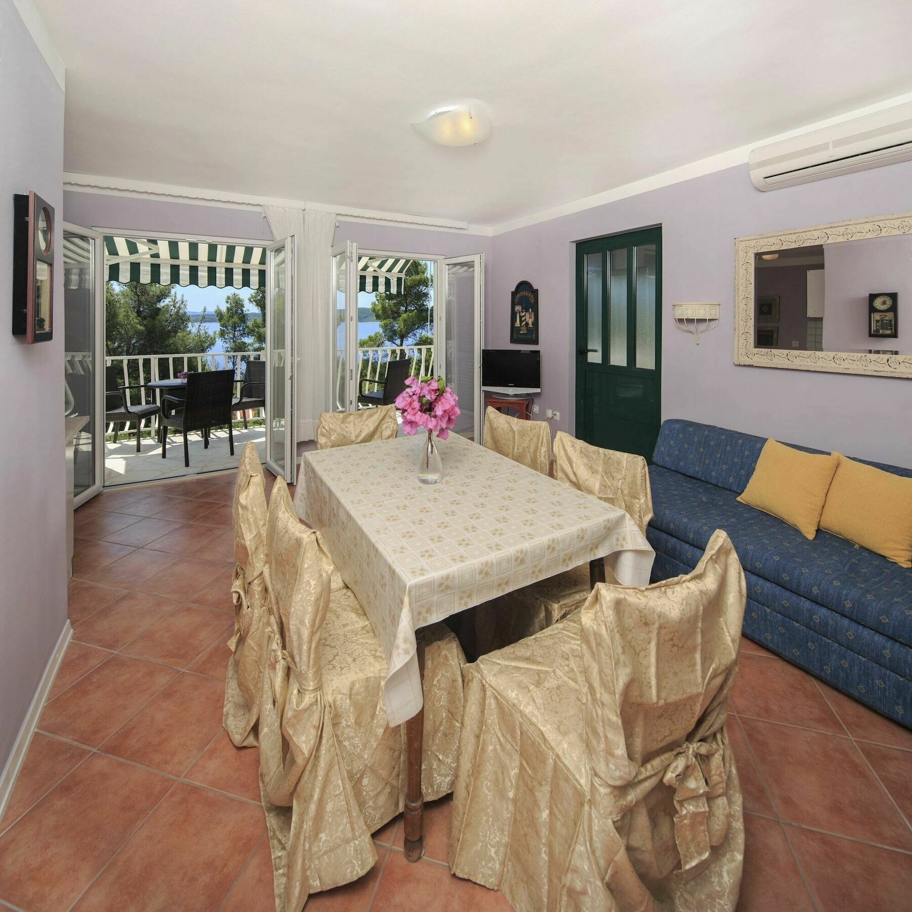 Tamara Apartman *